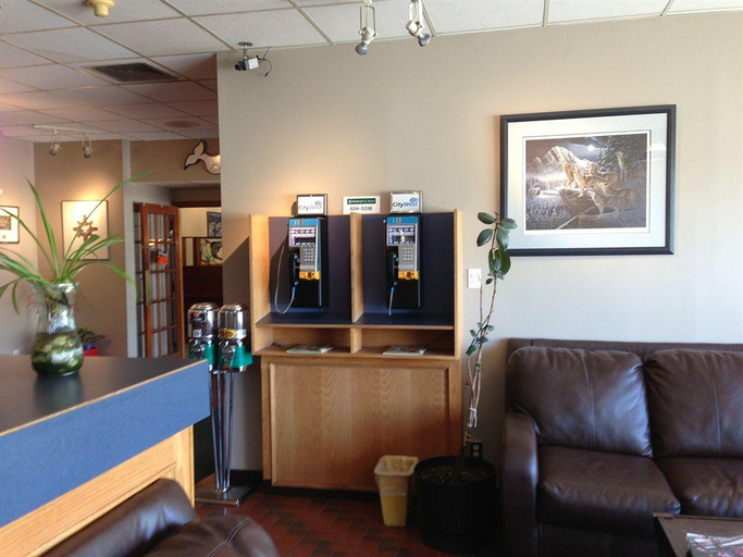 Public Area 2, Moby Dick Inn, Skeena-Queen Charlotte