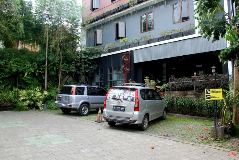 RedDoorz @ Jatinangor, Sumedang