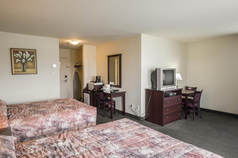Exterior & Views 2, Econo Lodge Quebec, Desjardins