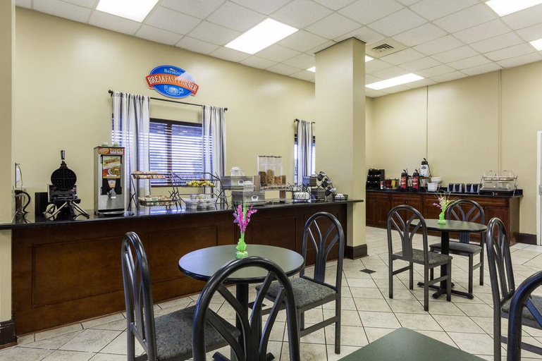 Food & Drinks, Trident Inn & Suites New Orleans, Orleans