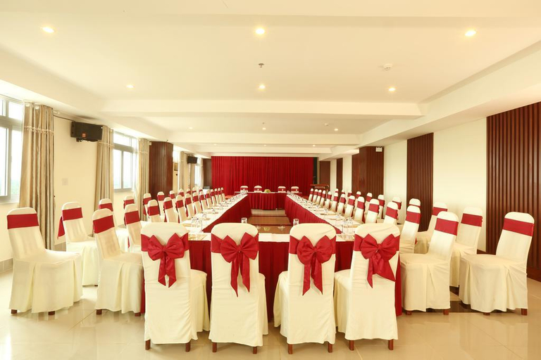 Business Facilities
