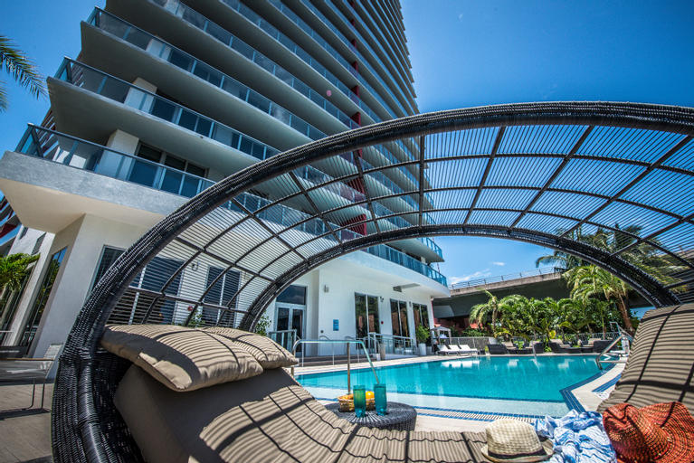 Beachwalk Elite Hotels and Resorts, Broward