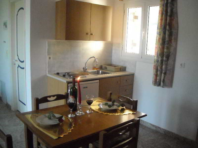 Bedroom 2, Margarita Studios, Ionian Islands