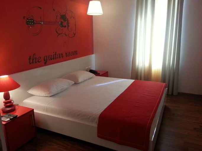 Bedroom 3, Hotel Patricia, Tirana