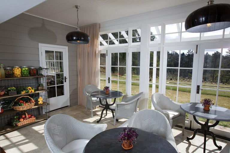 Public Area 3, Parklands Country Gardens and Lodges, Blue Mountains