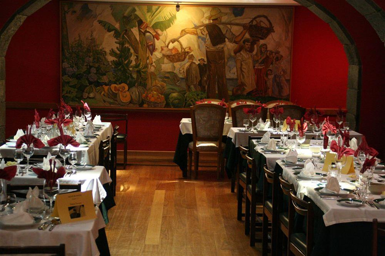 Food & Drinks 5, Residencial Alcides, Ponta Delgada