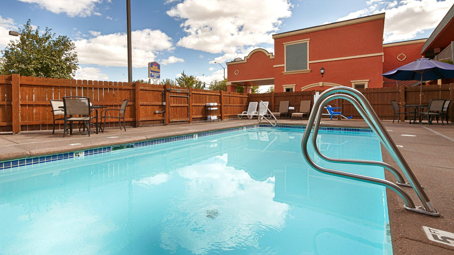 Sport & Beauty 5, Quality Inn Madras, Jefferson