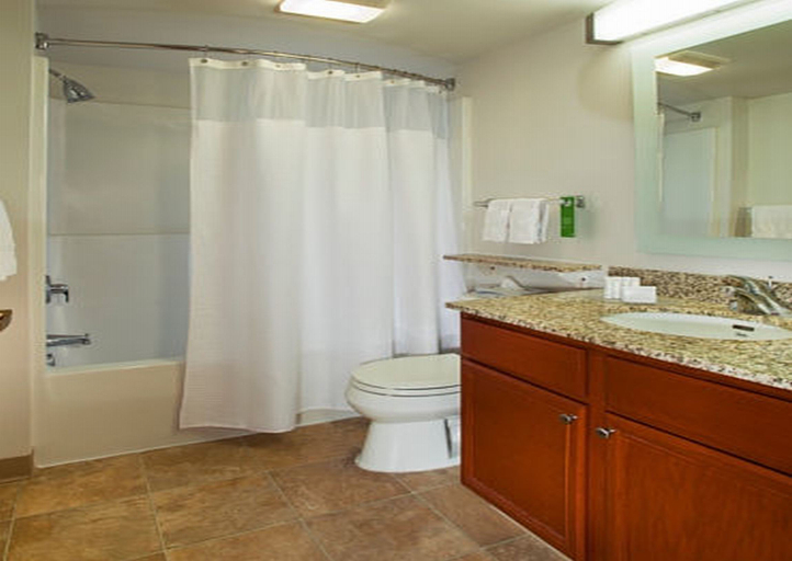 Bathroom 4, Towneplace Suites Gaithersburg, Montgomery