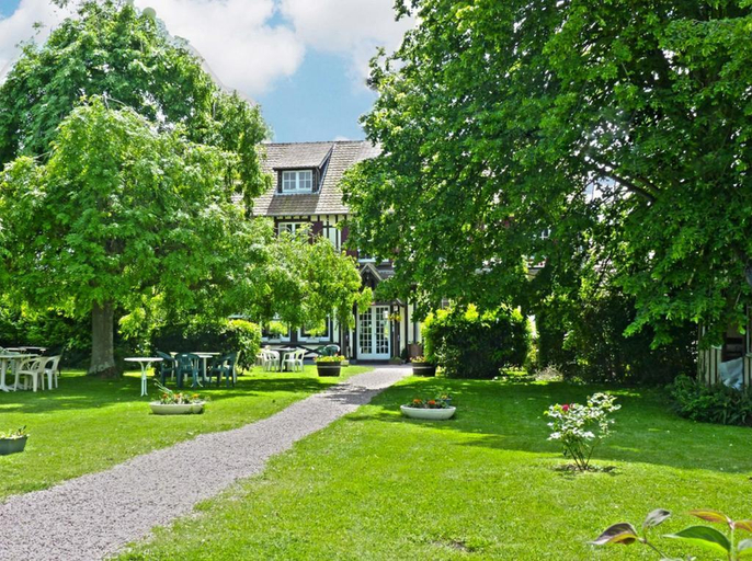 Exterior & Views 2, LOGIS AUBERGE DES AULNETTES, Calvados