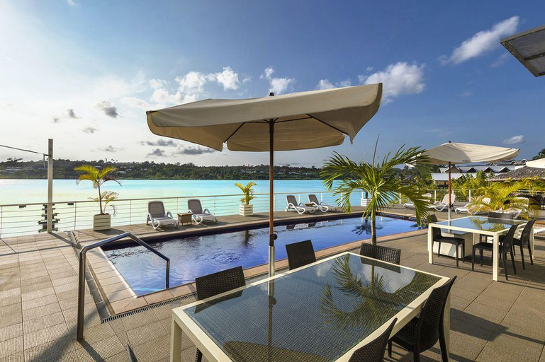 Sport & Beauty 3, Chantilly's On The Bay, Port Vila