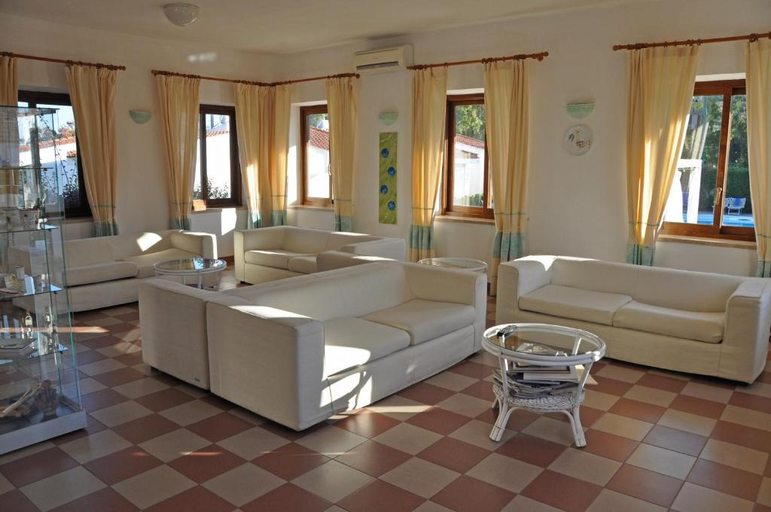 Public Area 4, Resort Fior Di Sardegna, Nuoro