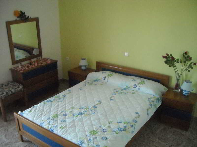 Bedroom 4, Margarita Studios, Ionian Islands