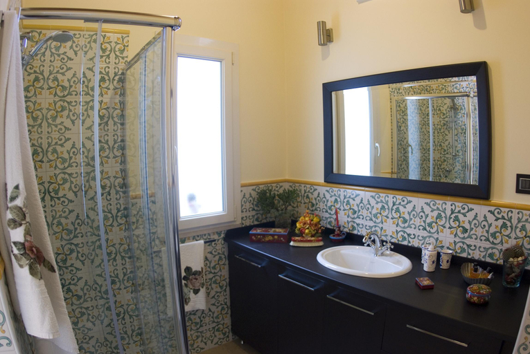 Bathroom 4, Vinslounge Bed And Breakfast, Barletta-Andria-Trani