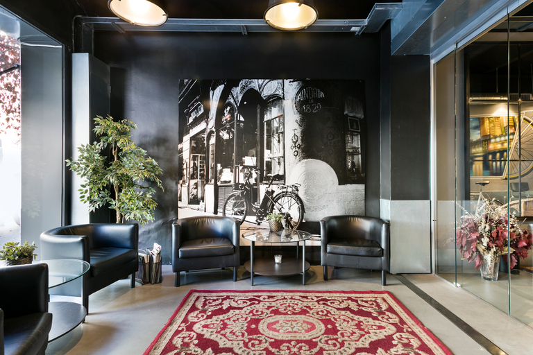 Public Area 2, Fira Centric Apartments by gaiarooms, Barcelona