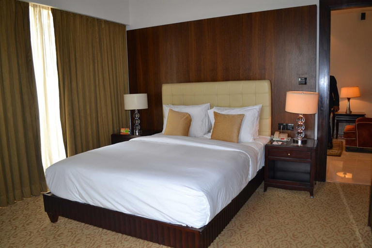 Bedroom, Oakwood Premier Prestige - UB City, Bangalore