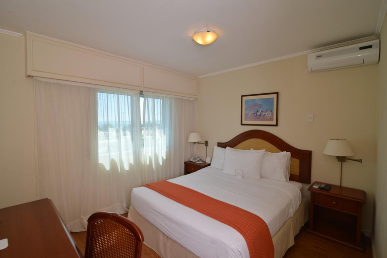 Bedroom 3, UY Sunset Beach Hotel, n.a351