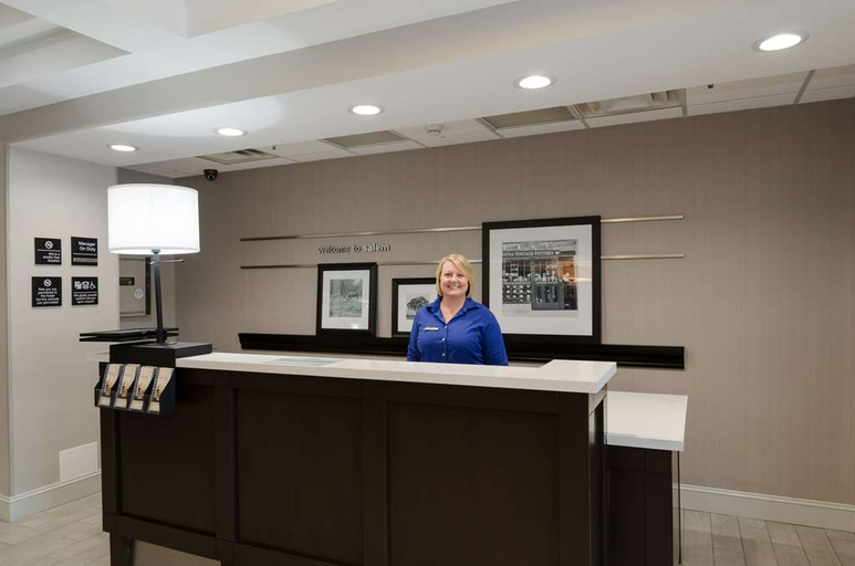 Public Area 2, Hampton Inn Salem, Roanoke