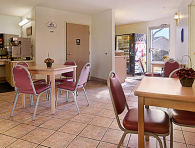 Food & Drinks, Super 8 Guymon, Texas