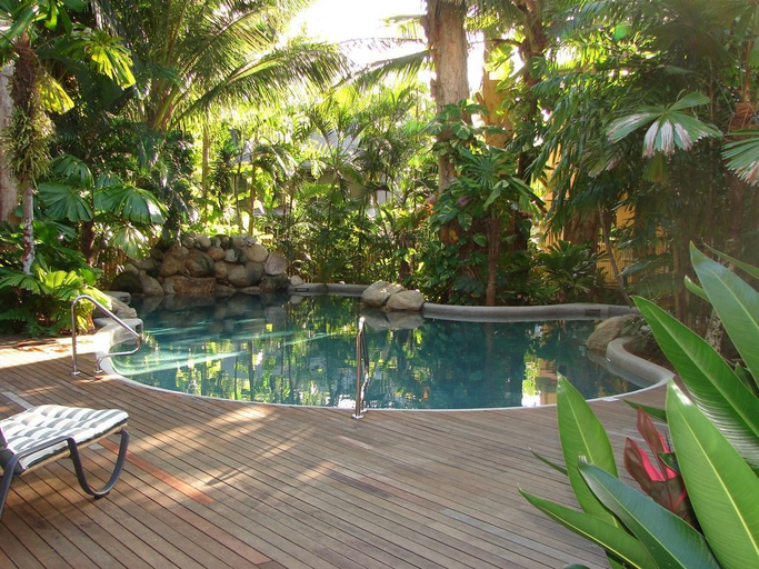 Sport & Beauty 2, Palm Cove Tropic Apartments, Cairns