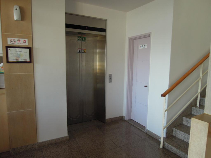 Public Area 3, Good Inn Hotel, Seogwipo