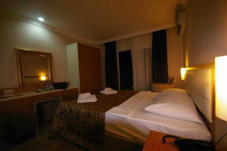 Bedroom 3, Risa Hotel, Bodrum