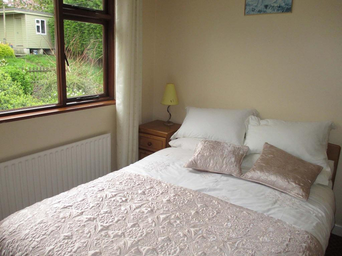 Bedroom 2, Bru Na Pairc B&B
