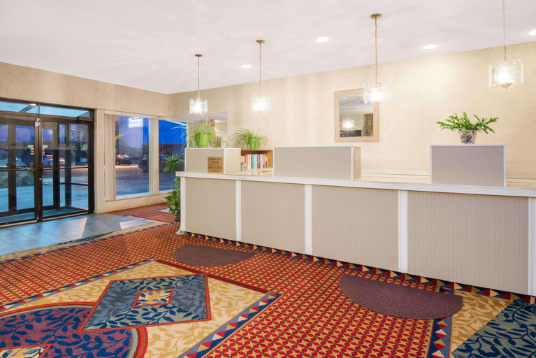 Public Area 2, Studio Lodge Laramie, Albany
