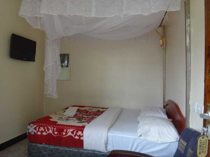 Bedroom 5, Midway Hotel, Arusha Urban