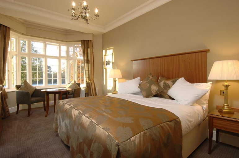Bedroom 3, The Grovefield House, Buckinghamshire
