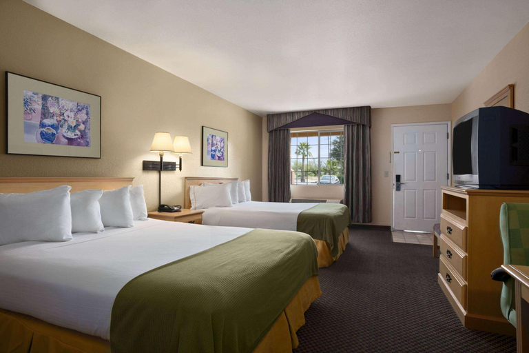 Bedroom 3, SureStay Hotel by Best Western Ukiah, Mendocino