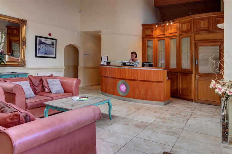 Public Area 3, Bernwood Park Hotel, Buckinghamshire