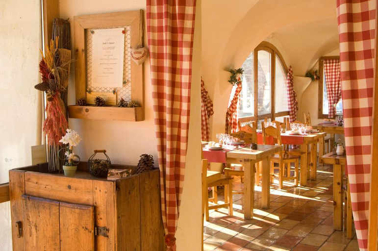 Food & Drinks 4, Hotel La Ferme De L'Izoard, Hautes-Alpes