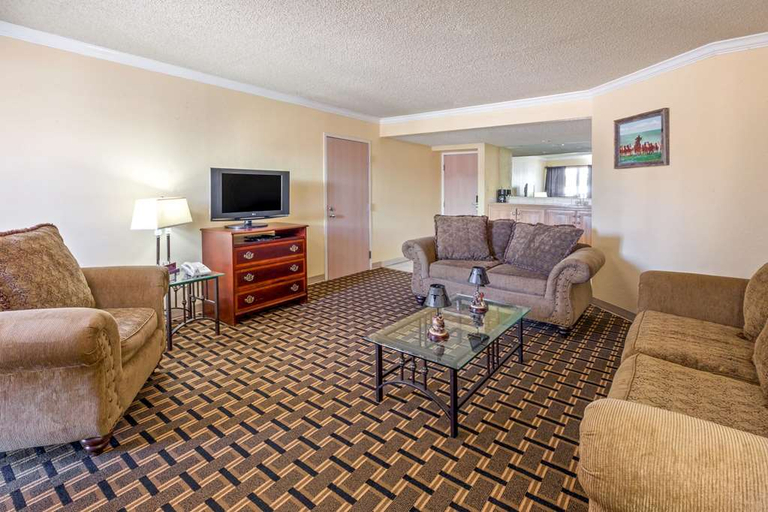 Exterior & Views 2, Extend-a-Suites Amarillo West, Potter