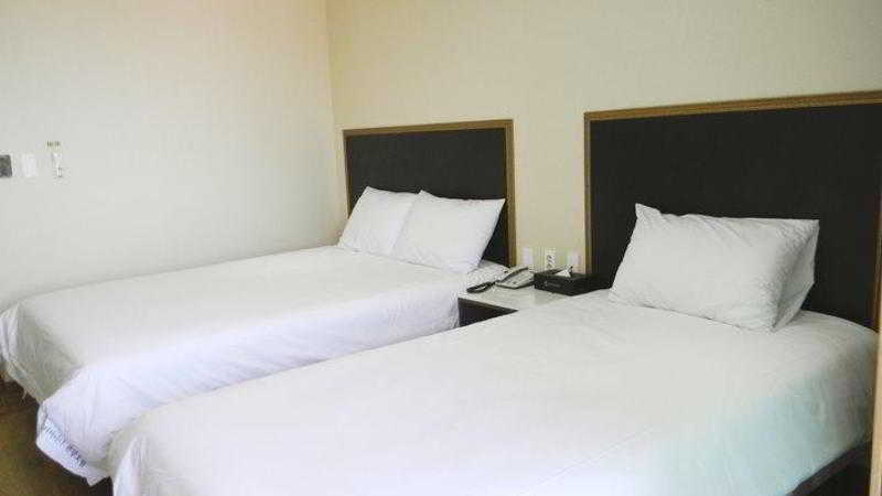 Bedroom 3, Sims Hotel, Jeju