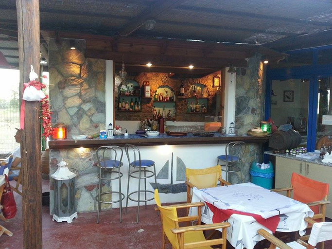 Food & Drinks 5, Nitsa Apartments, South Aegean