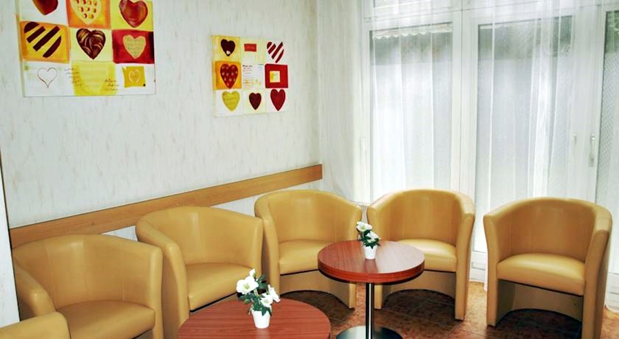 Public Area 2, Admiral, Wien