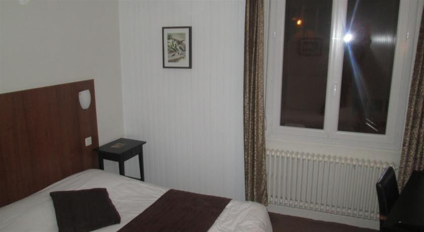 Bedroom, Aux Vendanges de Bourgogne, Saône-et-Loire