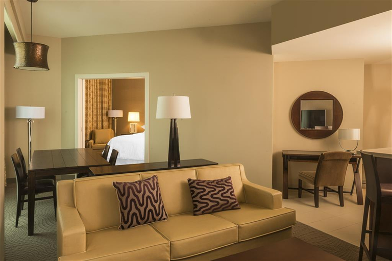 Bedroom 3, Sheraton Mesa Hotel at Wrigleyville West, Maricopa
