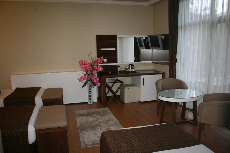 Bedroom 3, Nysa Hotel, Sultanhisar