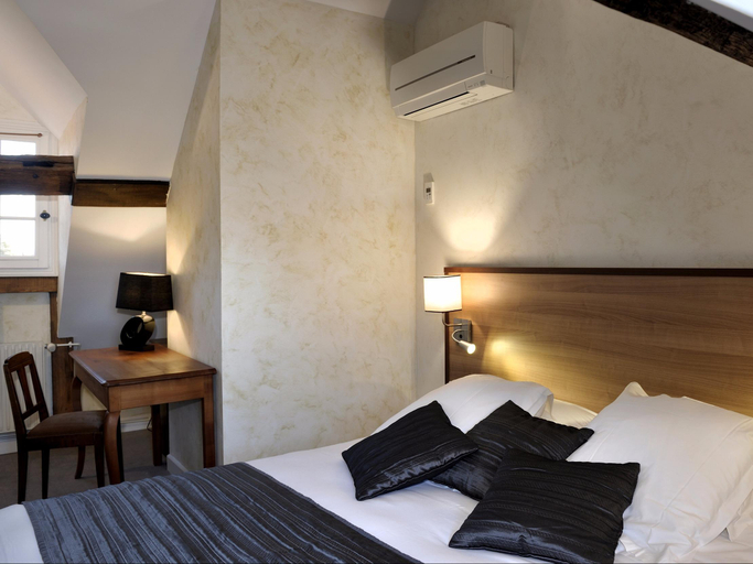 Bedroom 3, Logis Auberge À La Tête De Lard, Loir-et-Cher