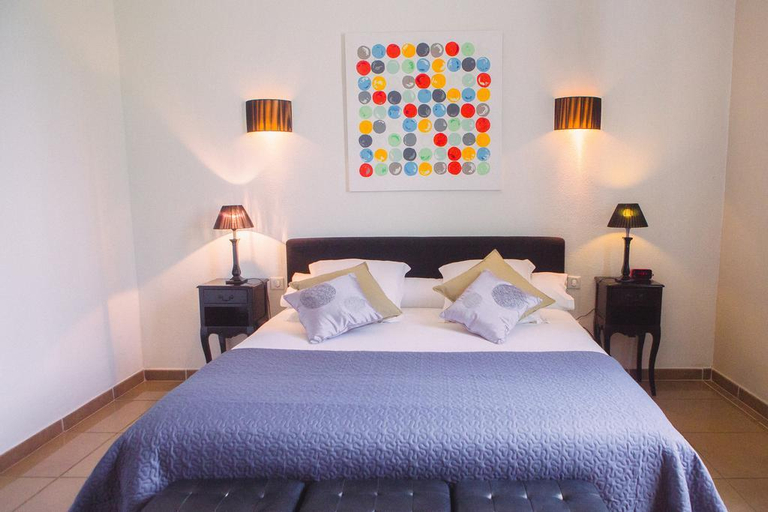 Bedroom 2, LA MAISON CIARA - Suites et chambres, Vaucluse