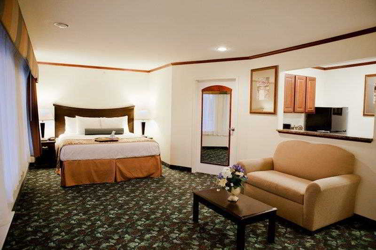 Bedroom 3, Best Western Plus Park Avenue Hotel, Saint Mary's