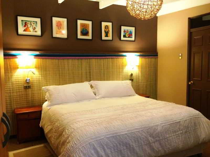 Bedroom 4, Pat'ta Hoiri, El Loa
