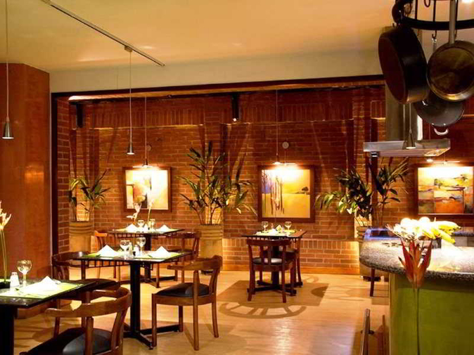 Food & Drinks 4, Casa Real 93, Santafé de Bogotá