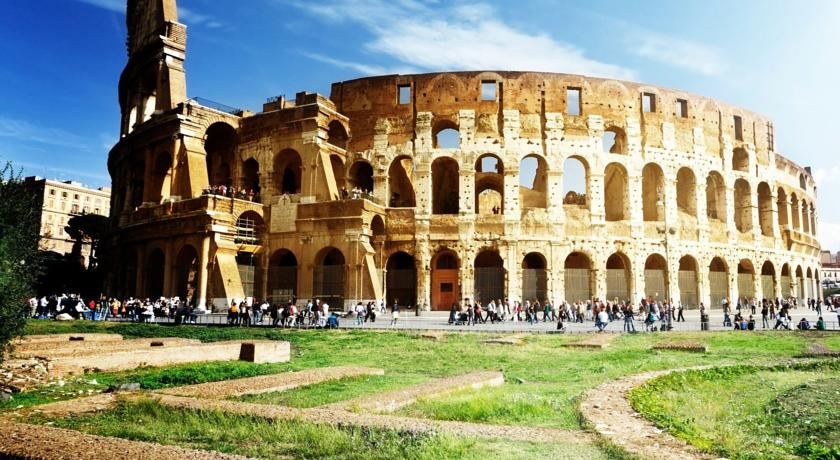 Exterior & Views 3, Colosseo Studio Suites, Rome