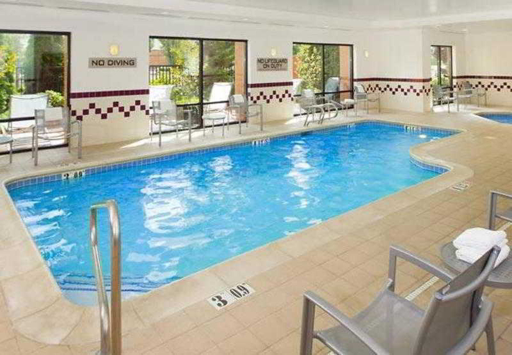 Sport & Beauty 3, SpringHill Suites Portland Hillsboro, Washington