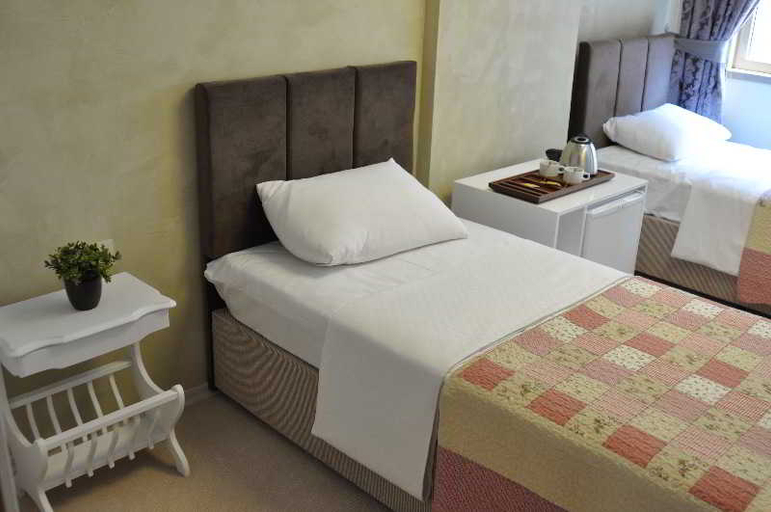 Bedroom 2, Emirtimes Hotel Kadikoy, Kadıköy