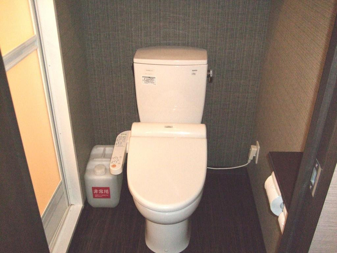 Bathroom 5, Dormy Inn Premium Hakata Canal City Mae, Fukuoka