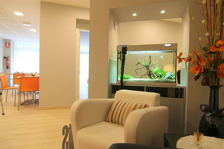 Public Area 2, Hostal Aslyp 114, Barcelona