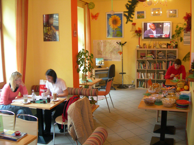 Food & Drinks, Aparthotel City 5, Praha 5